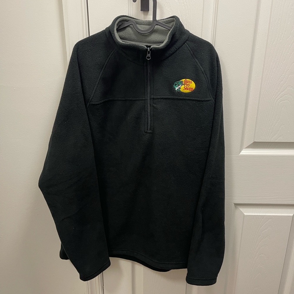 Bass Pro Shops Men's Black Half-Zip Fleece Pullover with Embroidered Logo